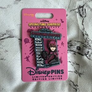 Disney | NWT Big Hero 6 RunDisney Pin